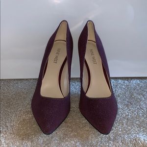 See Spot , Size 7 1/2